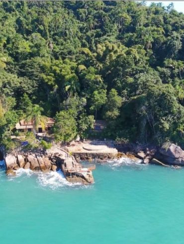 Pousadas pé na areia Juquehy