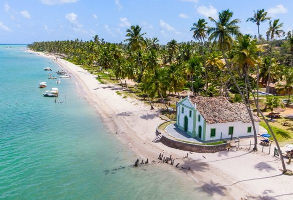 Selecionamos as mais incríveis pousadas na Praia dos Carneiros, em Pernambuco. Confira aqui as melhores hospedagens para sua próxima viagem!